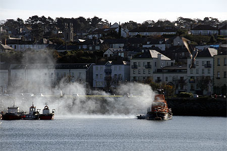 Bateau en feu ???