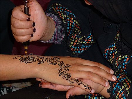 Tatouage au henn�