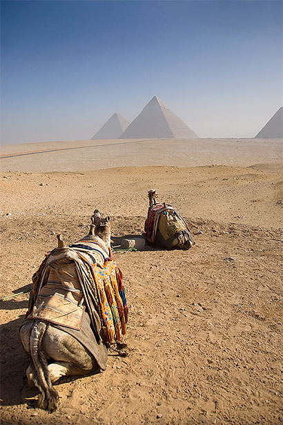 Pyramides