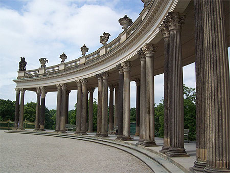Colonnade � Sans-Souci