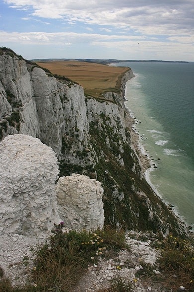 Vue plongeante des falaises