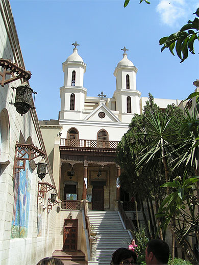 Eglise suspendue