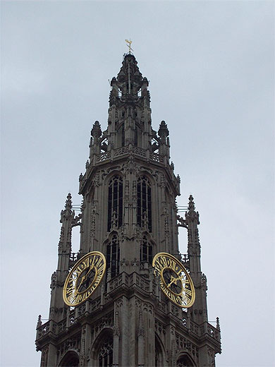 Tour de la Cath�drale Notre-Dame