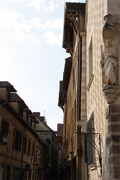 Rue Paillot de Montabert