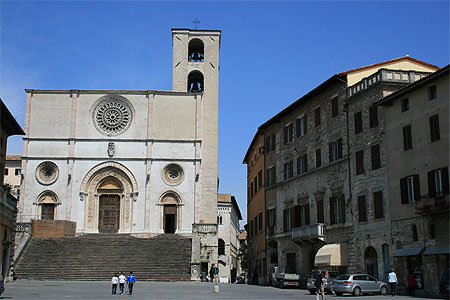 La cath�drale de Todi