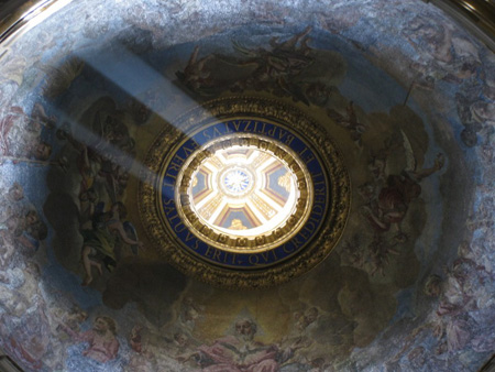 Dans la Basilique St Pierre