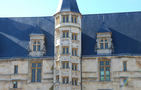 Palais ducal de Nevers
