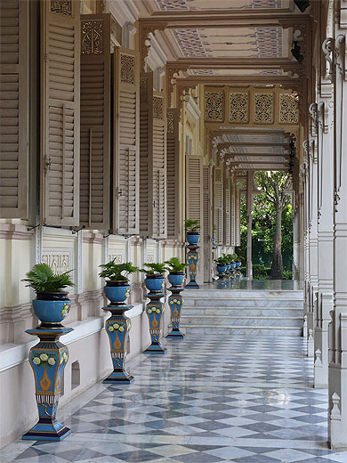 La salle du tr�ne Abhisek Dusit