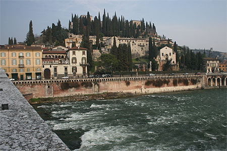 Le fleuve de Verone