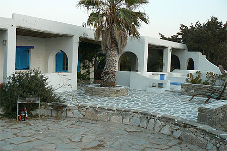 Paros