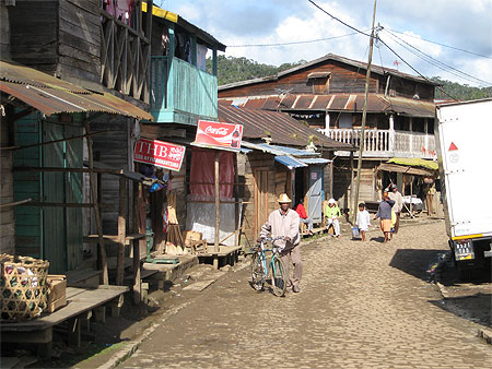 Dans les rues d'Andasibe
