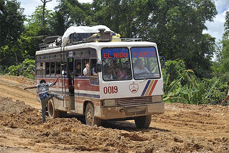 Bus sur la piste...