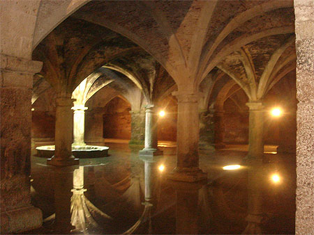 Ancienne r�serve d'eau souterraine, et d'arme du fort portuguais � El Jadida