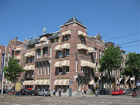 Dans le quartier des Mus�es