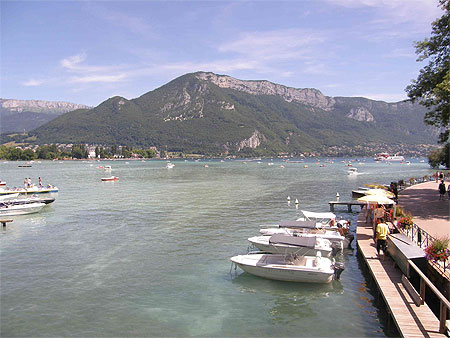 Le lac turquoise