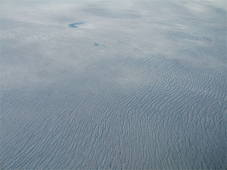 La calotte glaciaire vue du ciel 