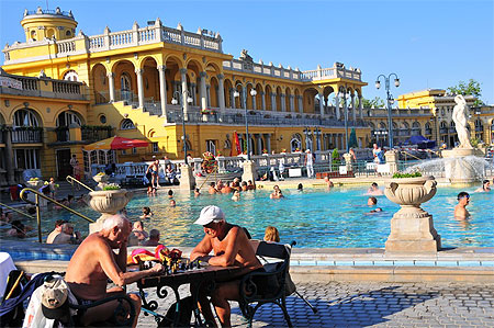 Bains Sz�chenyi