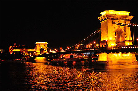 Le Pont aux Cha�nes