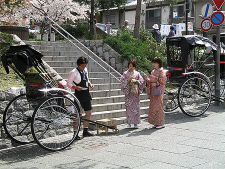 Pousse-pousses � Kyoto