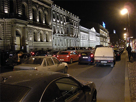 Saint Petersbourg de nuit 