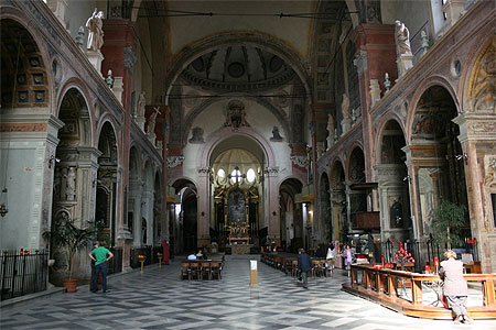 Int�rieur de l'�glise San Giacomo Maggiore