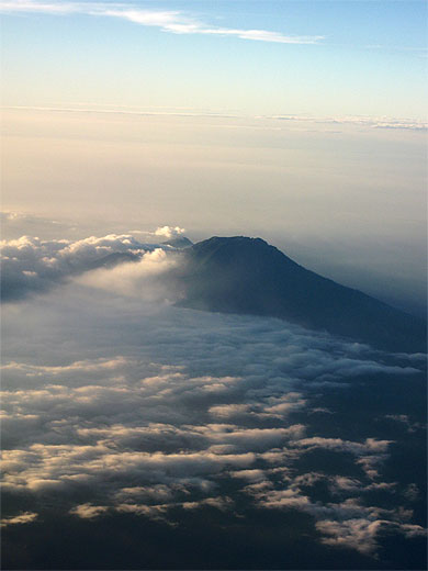 Vue a�rienne Kawah Ijien volcan