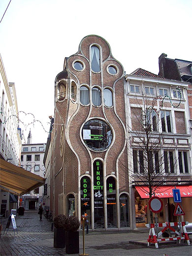 Immeuble fantaisiste