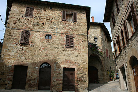 Monticchiello-Val d'Orcia