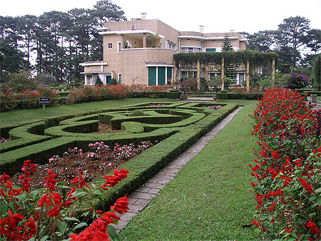 A dalat, dans le palais de Bao da�, dernier roi du pays