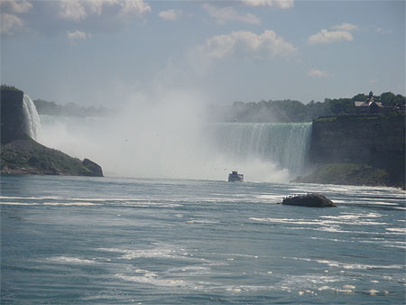 Les Chutes vues du "Maid of the Mist"