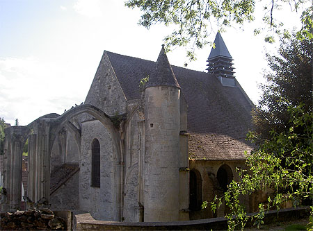 Petite �glise de l'ancien village de Bouillant