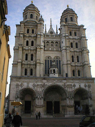 Une cath�drale