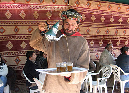 Un th� � la menthe