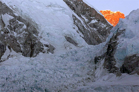 Art deco sur camp de base de l Everest