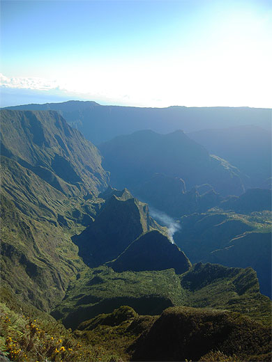 Vue du Piton Ma�do