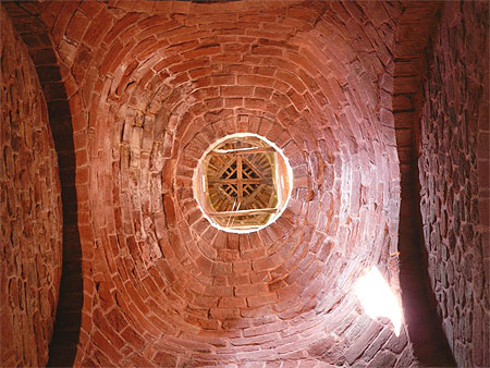 Le clocher de l'�glise, vu de l'int�rieur