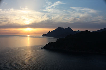 Coucher de soleil sur la baie de Porto