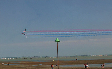 Estuaire de la Thamise, Red Arrows