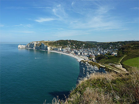 Vue sur Etretat