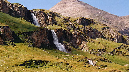 Cascade.