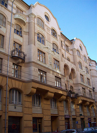 Art Nouveau