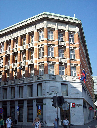 Art Nouveau