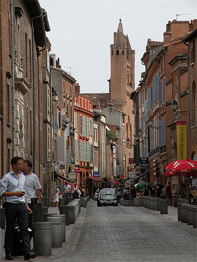 Rue et �glise du Taur