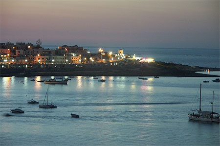 Salina Bay au cr�puscule