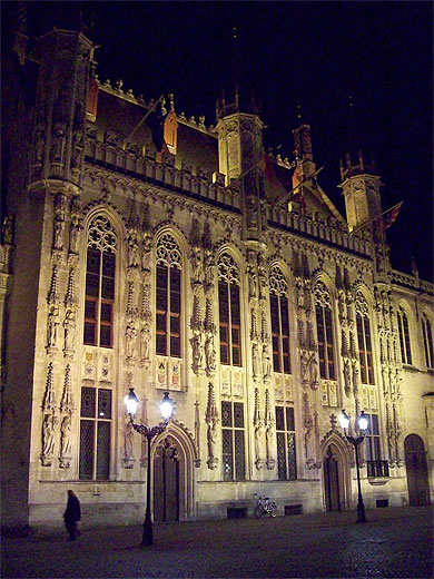 Stadhuis de nuit