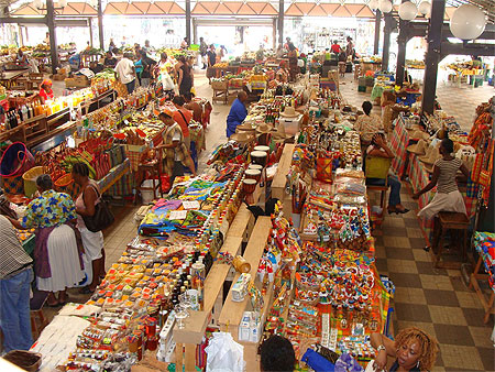 Le march� couvert de Fort de France
