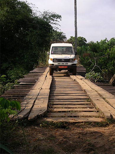 Pont pr�s de Kissidougou