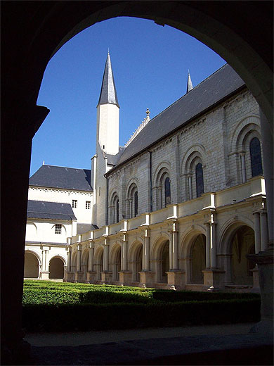 Clo�tre de l'abbaye