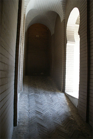 Se rendre en haut de la Giralda ...