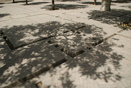 Dans les jardins de la Catedral